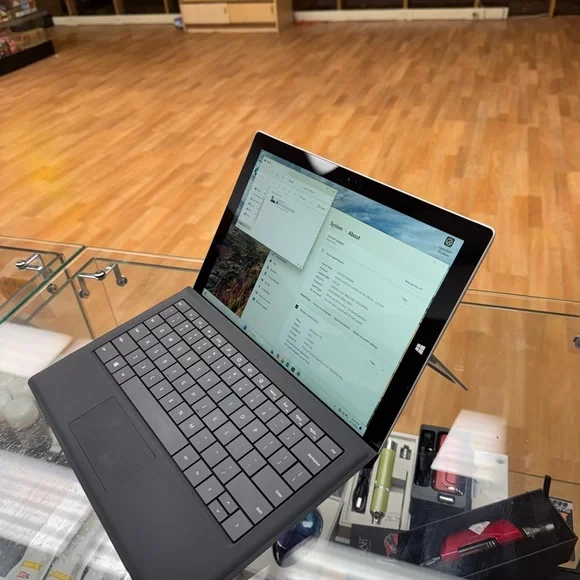 Microsoft Surface Pro 3 i5 256gb / 8gb